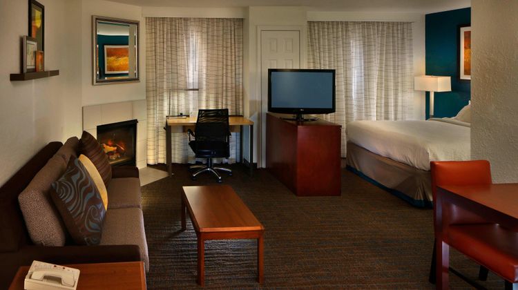 Residence Inn Danbury Suite