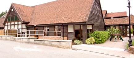 Premier Inn Sandhurst Exterior