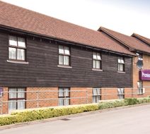 Premier Inn Sandhurst Exterior