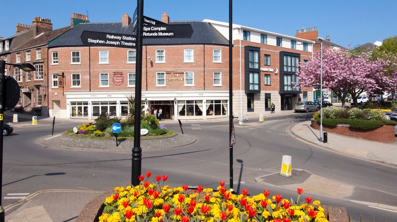 <b>Premier Inn Scarborough Exterior</b>. Images powered by <a href="https://www.leonardoworldwide.com/" title="Leonardo Worldwide" target="_blank">Leonardo</a>.