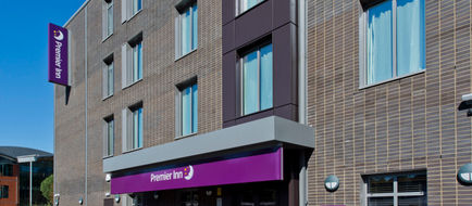 Premier Inn Sevenoaks Exterior