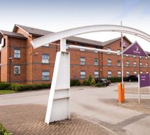Premier Inn Sheffield (Arena) Exterior