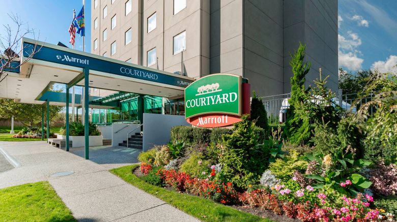 Courtyard New York JFK Airport Exterior. Images powered by <a href="https://www.leonardoworldwide.com" target="_blank" rel="noopener">Leonardo</a>.