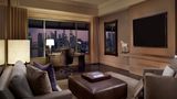 <b>The Ritz-Carlton, Millenia Singapore Suite</b>. Images powered by <a href="https://www.leonardoworldwide.com/" title="Leonardo Worldwide" target="_blank">Leonardo</a>.