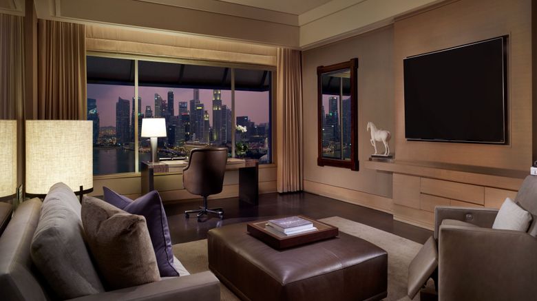 <b>The Ritz-Carlton, Millenia Singapore Suite</b>. Images powered by <a href="https://www.leonardoworldwide.com/" title="Leonardo Worldwide" target="_blank">Leonardo</a>.