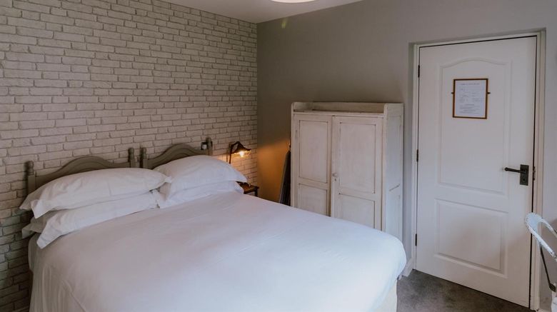 <b>Widbrook Grange Hotel Room</b>. Images powered by <a href="https://www.leonardoworldwide.com/" title="Leonardo Worldwide" target="_blank">Leonardo</a>.