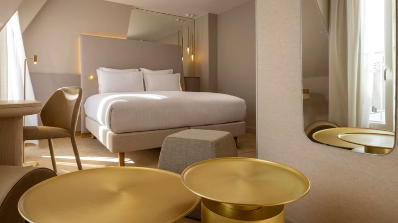 <b>Hotel Beige Suite</b>. Images powered by <a href="https://www.leonardoworldwide.com/" title="Leonardo Worldwide" target="_blank">Leonardo</a>.