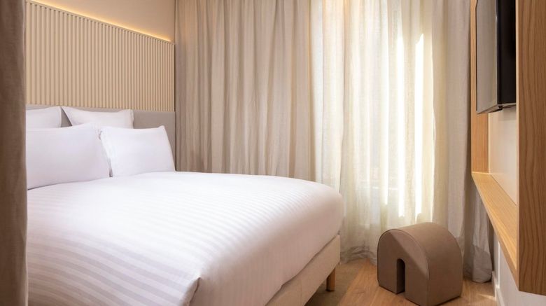 <b>Hotel Beige Room</b>. Images powered by <a href="https://www.leonardoworldwide.com/" title="Leonardo Worldwide" target="_blank">Leonardo</a>.