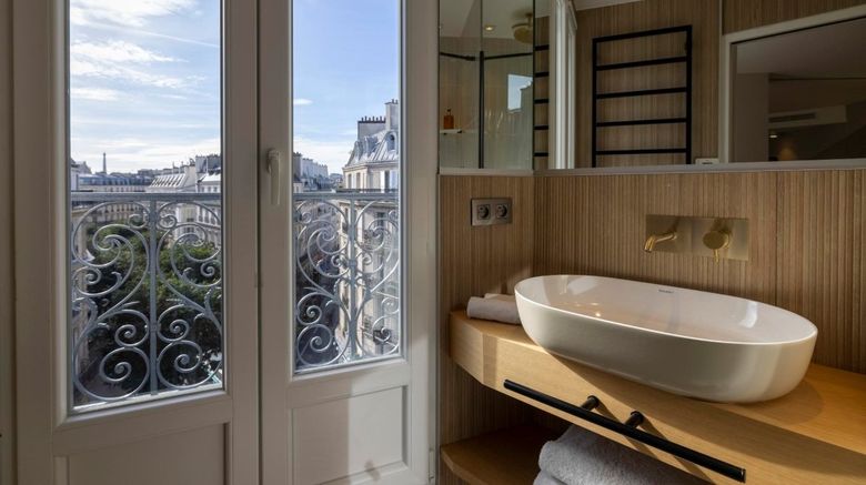 <b>Hotel Beige Room</b>. Images powered by <a href="https://www.leonardoworldwide.com/" title="Leonardo Worldwide" target="_blank">Leonardo</a>.