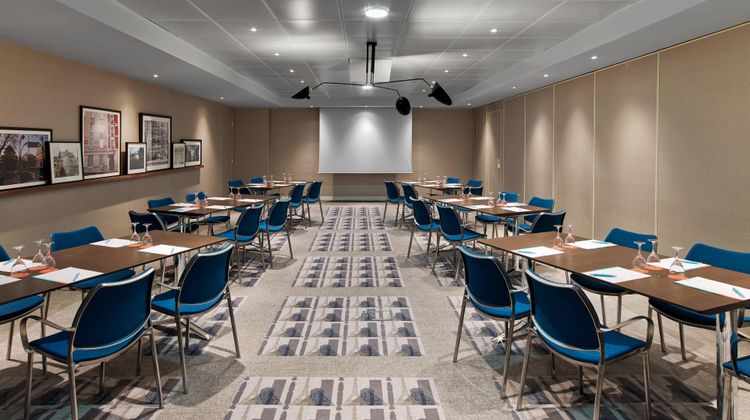 Le Meridien Etoile Meeting