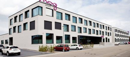 MOXY Rust Exterior