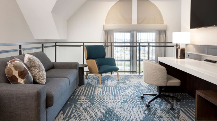 Delta Hotel Victoria Ocean Pointe Resort Suite