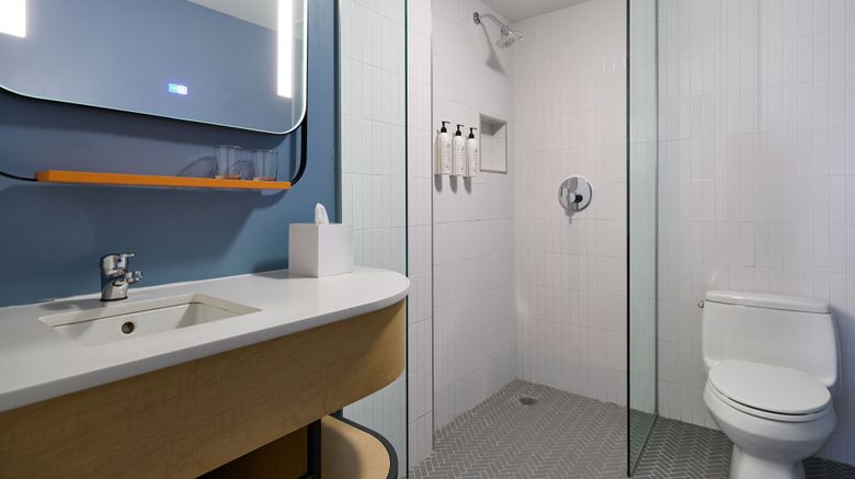 <b>Delta Hotels by Marriott New York Times Square Room</b>. Images powered by <a href="https://www.leonardoworldwide.com/" title="Leonardo Worldwide" target="_blank">Leonardo</a>.