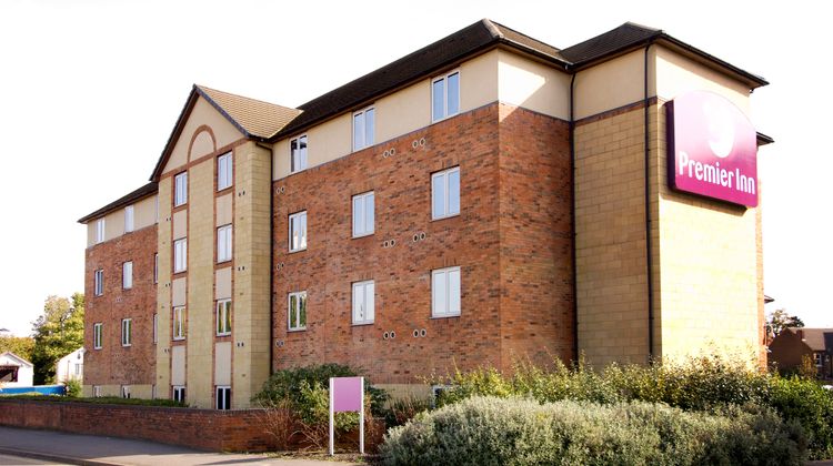 Premier Inn Slough Exterior