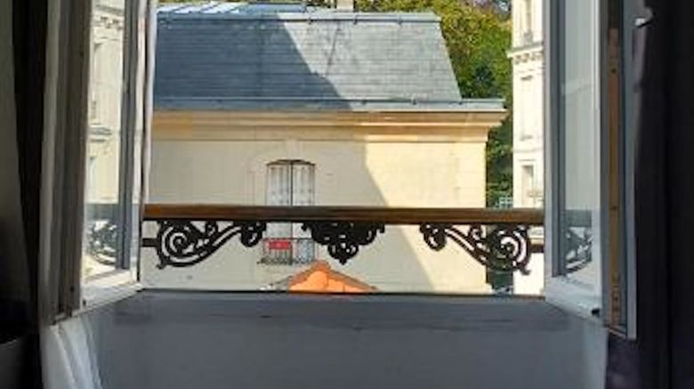 <b>Hotel Le Village Montmartre Exterior</b>. Images powered by <a href="https://www.leonardoworldwide.com/" title="Leonardo Worldwide" target="_blank">Leonardo</a>.