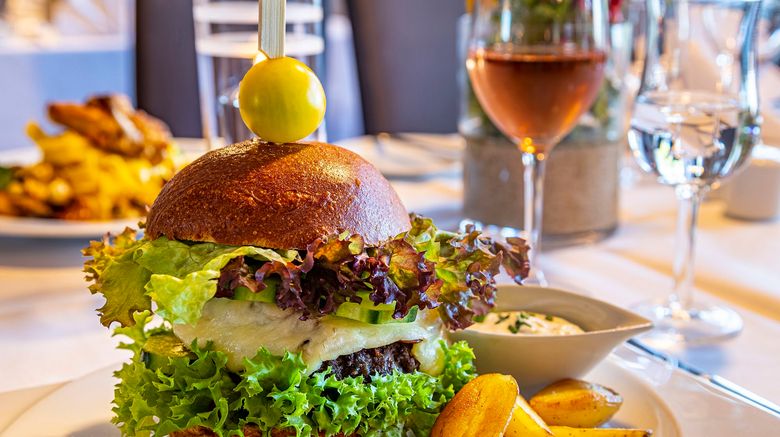 <b>Parkhotel Berghoelzchen Restaurant</b>. Images powered by <a href="https://www.leonardoworldwide.com/" title="Leonardo Worldwide" target="_blank">Leonardo</a>.