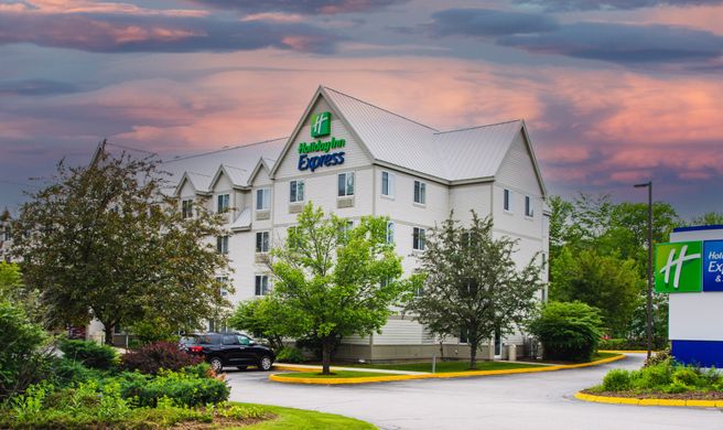 Holiday Inn Express Lincoln E White Mtns Exterior