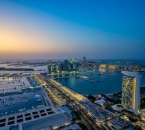Marriott Harbour Hotel & Suites Exterior