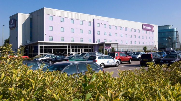 Premier Inn Southampton Airport Exterior