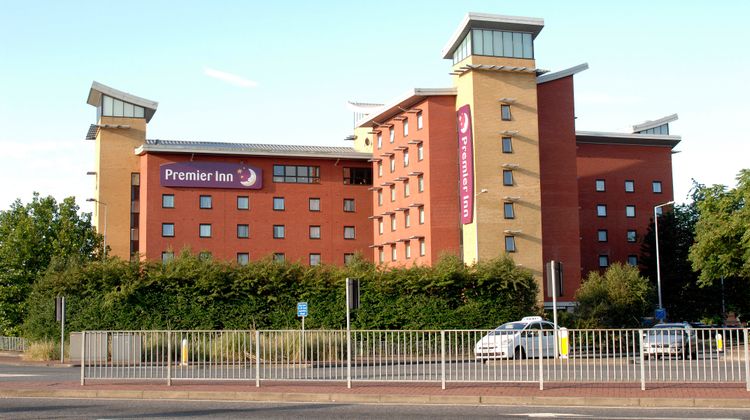 Premier Inn Southampton City Centre Exterior