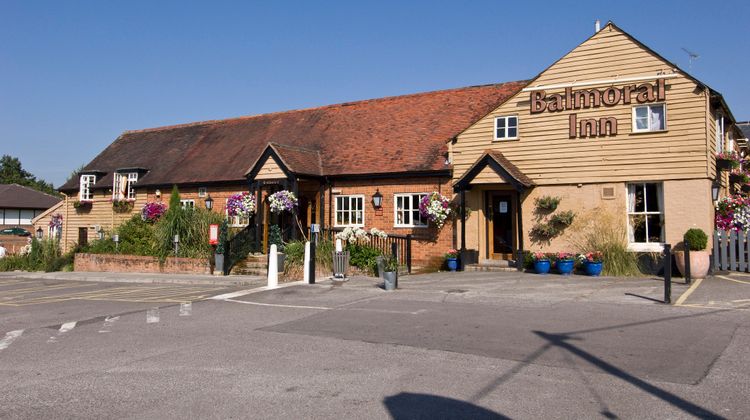 Premier Inn Southampton North Exterior