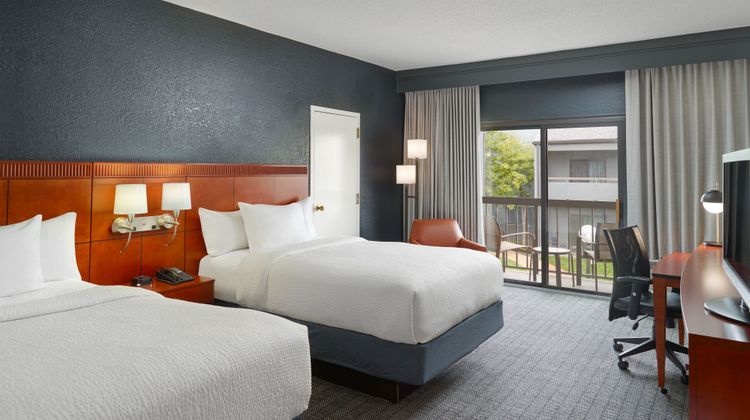 Courtyard Nashville Brentwood Room