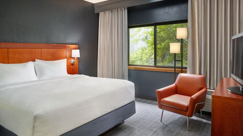 <b>Courtyard Nashville Brentwood Suite</b>. Images powered by <a href="https://www.leonardoworldwide.com/" title="Leonardo Worldwide" target="_blank">Leonardo</a>.