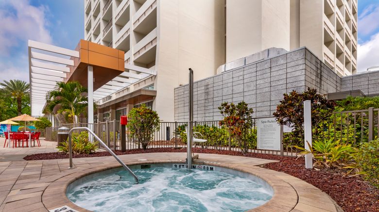 <b>Holiday Inn Orlando Disney Springs Area Pool</b>. Images powered by <a href="https://www.leonardoworldwide.com/" title="Leonardo Worldwide" target="_blank">Leonardo</a>.