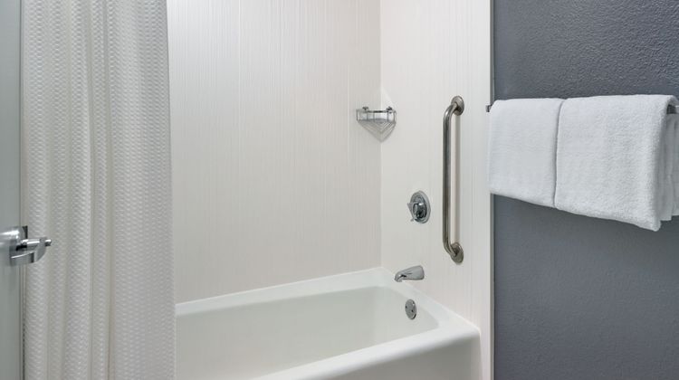 Courtyard by Marriott Augusta Room