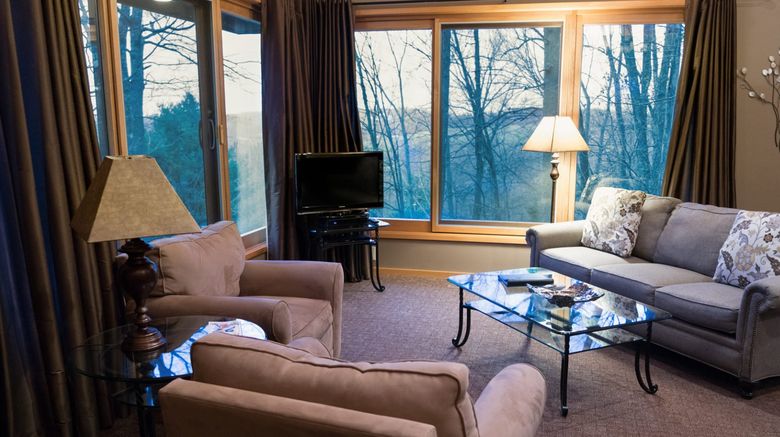 <b>The Inn At Honey Run Room</b>. Images powered by <a href="https://www.leonardoworldwide.com/" title="Leonardo Worldwide" target="_blank">Leonardo</a>.