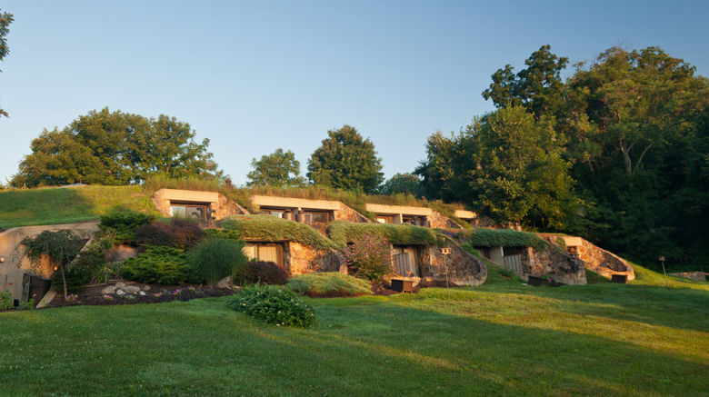 <b>The Inn At Honey Run Exterior</b>. Images powered by <a href="https://www.leonardoworldwide.com/" title="Leonardo Worldwide" target="_blank">Leonardo</a>.