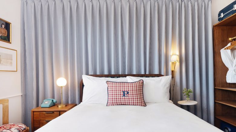 <b>Palihotel San Diego Room</b>. Images powered by <a href="https://www.leonardoworldwide.com/" title="Leonardo Worldwide" target="_blank">Leonardo</a>.