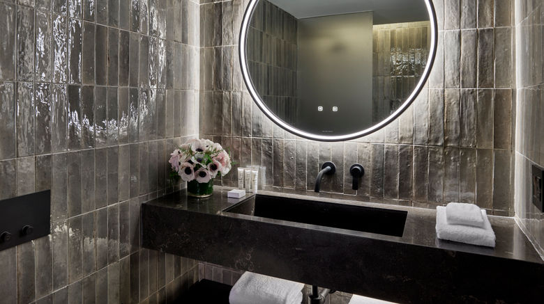 <b>Hotel AKA NoMad Room</b>. Images powered by <a href="https://www.leonardoworldwide.com/" title="Leonardo Worldwide" target="_blank">Leonardo</a>.