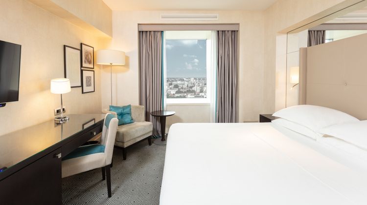 Sheraton Bucharest Hotel Room