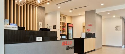 TownePlace Suites by Marriott Hixson Lobby
