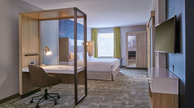 SpringHill Suites Detroit Dearborn Suite