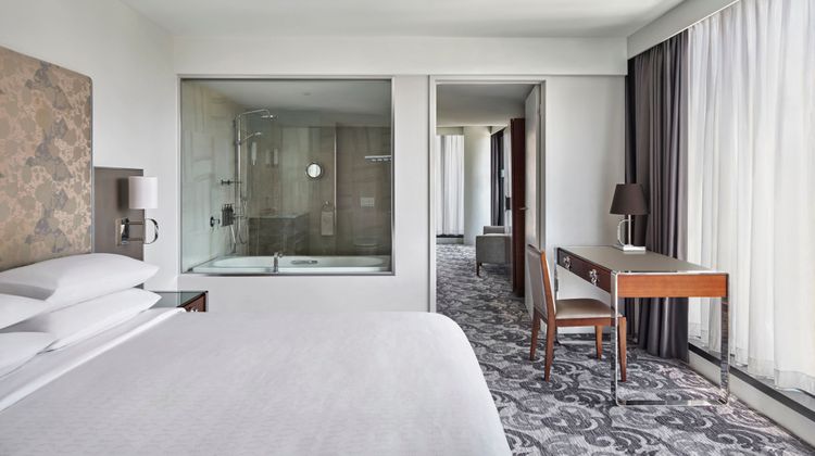 Sheraton Melbourne Hotel Suite