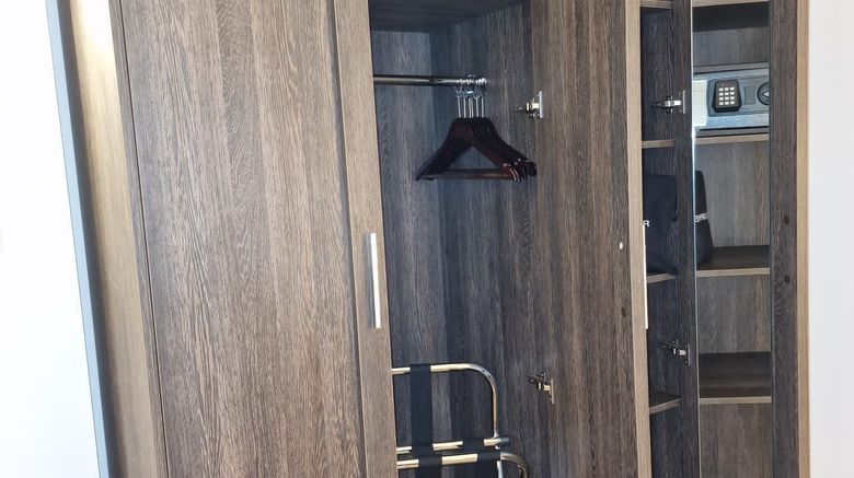 <b>Astor Court Hotel Room</b>. Images powered by <a href="https://www.leonardoworldwide.com/" title="Leonardo Worldwide" target="_blank">Leonardo</a>.