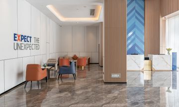 Holiday Inn Express Conv & Exhibition