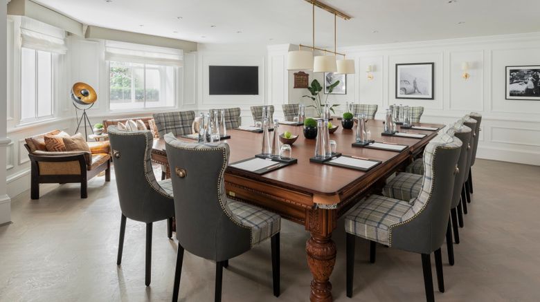 <b>The Langham, London Meeting</b>. Images powered by <a href=https://www.travelagewest.com/Hotels/London/
