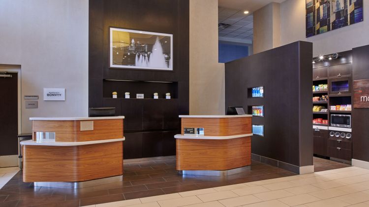 Courtyard by Marriott Columbus Downtown Exterior