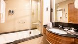 Four Points by Sheraton Downtown Dubai Room