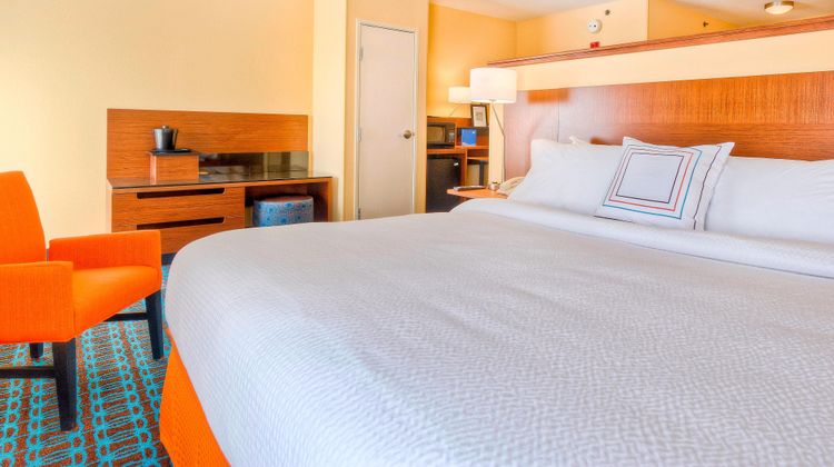 Fairfield Inn & Stes Durham Southpoint Suite