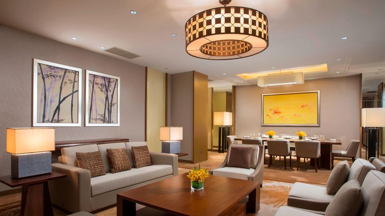 <b>Sheraton Bailuhu Resort, Huizhou Room</b>. Images powered by <a href="https://www.leonardoworldwide.com/" title="Leonardo Worldwide" target="_blank">Leonardo</a>.