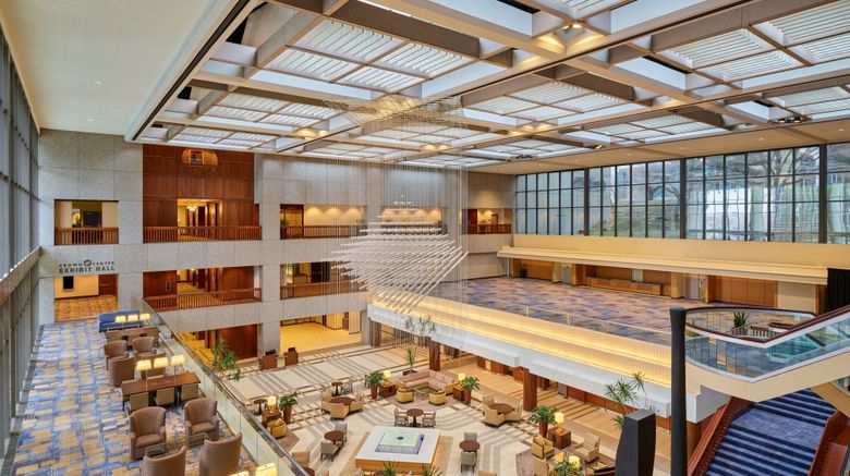 <b>Sheraton Kansas City at Crown Center Lobby</b>. Images powered by <a href="https://www.leonardoworldwide.com/" title="Leonardo Worldwide" target="_blank">Leonardo</a>.