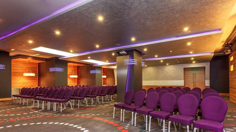 <b>Sheraton Bucharest Hotel Meeting</b>. Images powered by <a href="https://www.leonardoworldwide.com/" title="Leonardo Worldwide" target="_blank">Leonardo</a>.