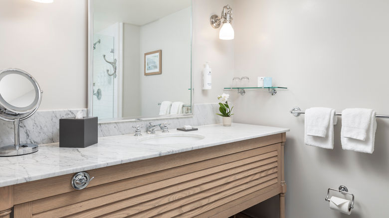 <b>Portola Hotel & Spa at Monterey Bay Room</b>. Images powered by <a href="https://www.leonardoworldwide.com/" title="Leonardo Worldwide" target="_blank">Leonardo</a>.