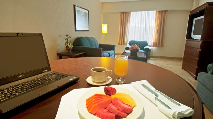 Fiesta Inn Toluca Centro Suite