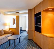 Fairfield Inn & Suites Edmond Room