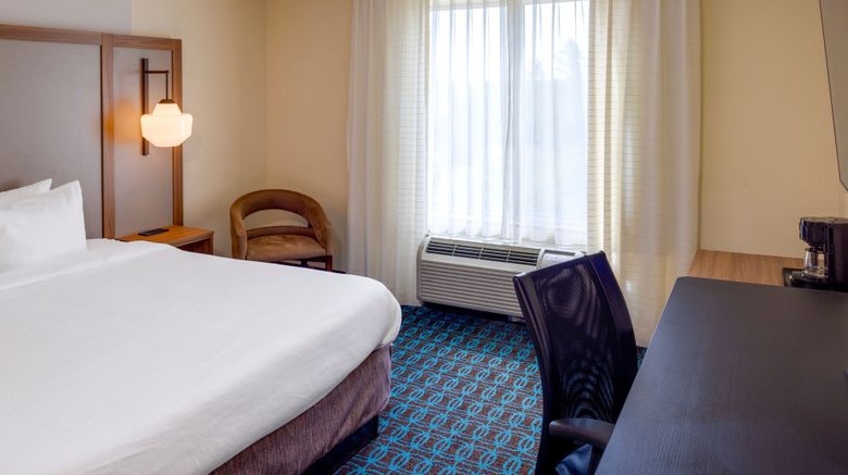 <b>Fairfield Inn & Suites Edmond Room</b>. Images powered by <a href="https://www.leonardoworldwide.com/" title="Leonardo Worldwide" target="_blank">Leonardo</a>.